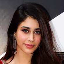 تصویر Warina Hussain