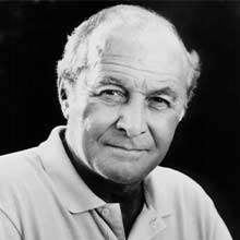 تصویر Robert Loggia